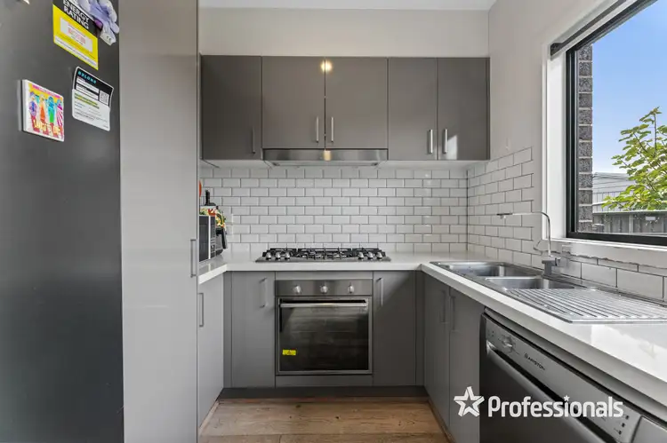 Third view of Homely townhouse listing, 4/16 Alfred Grove, Oakleigh East VIC 3166
