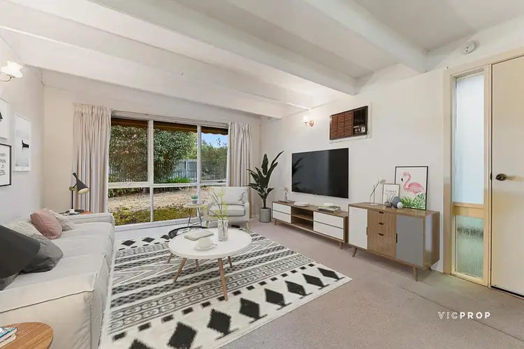 19 Hayward Road, Ferntree Gully VIC 3156
