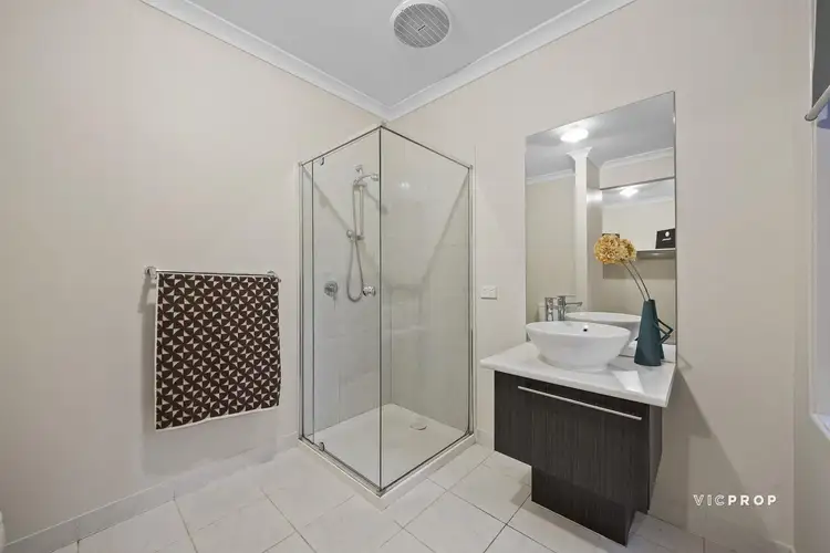 Fourth view of Homely house listing, 33 Australis Drive, Williams Landing VIC 3027