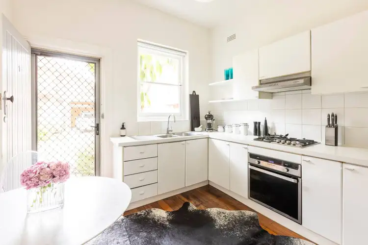 Fourth view of Homely unit listing, 1/2 Avoca Avenue, Elwood VIC 3184