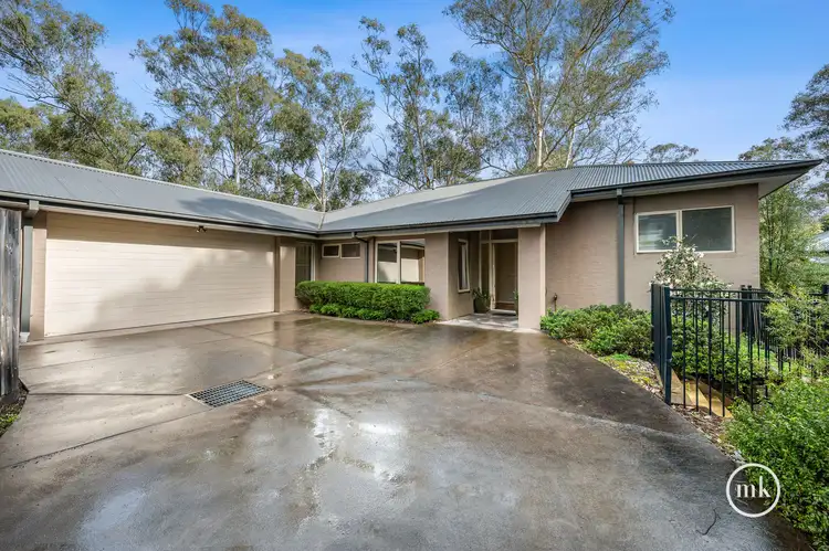 Main view of Homely unit listing, 3/77 Railway Road, Eltham VIC 3095