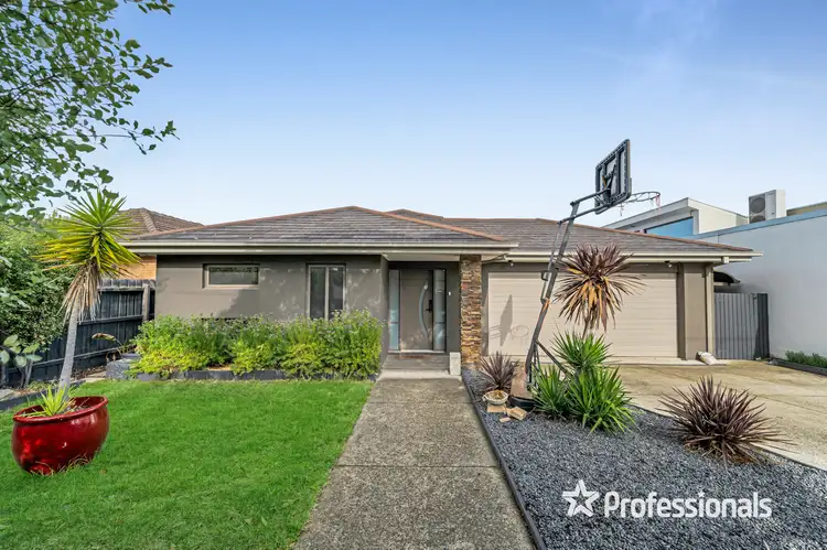 30 Stockdale Avenue, Bentleigh East VIC 3165