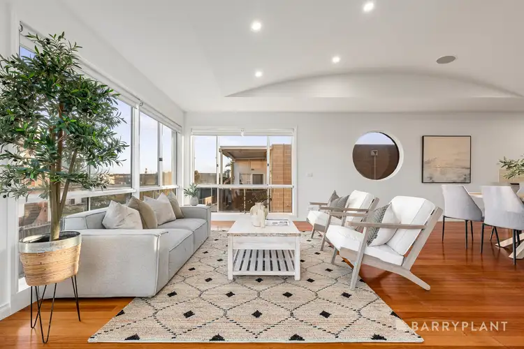 Third view of Homely townhouse listing, 2/62 Nepean Highway, Aspendale VIC 3195