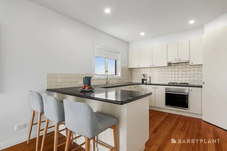 Fourth view of Homely townhouse listing, 2/62 Nepean Highway, Aspendale VIC 3195