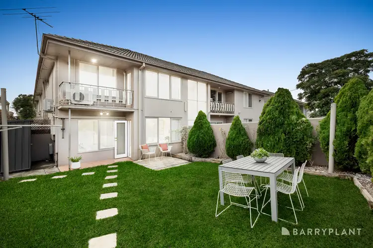 2/5 Weymar Street, Cheltenham VIC 3192