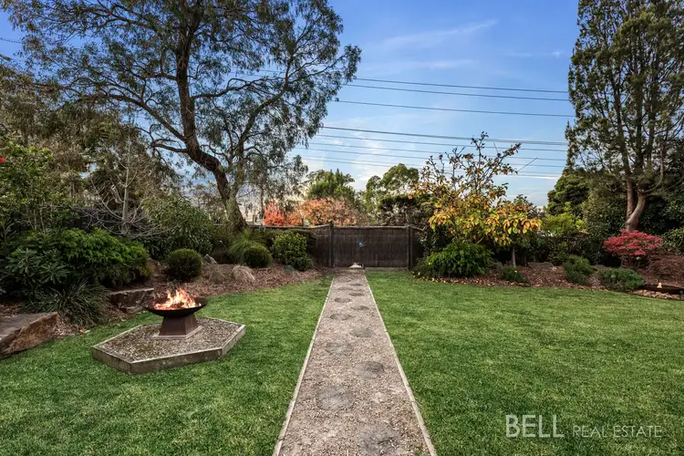 42 Fernhill Road, Mount Evelyn VIC 3796