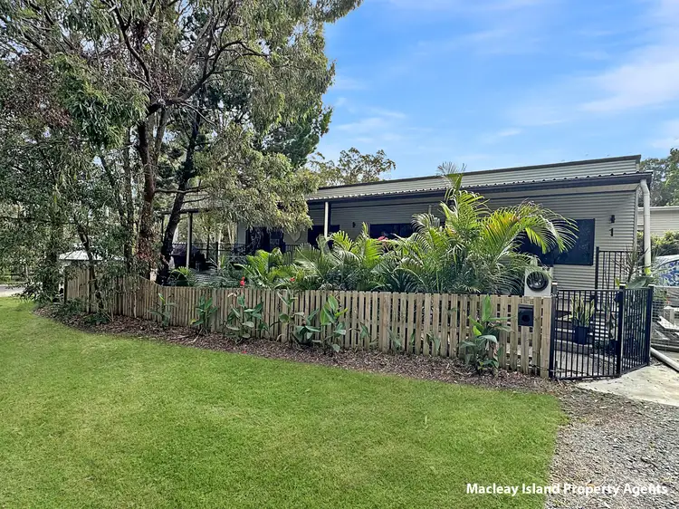 1 Barramundi Street, Macleay Island QLD 4184