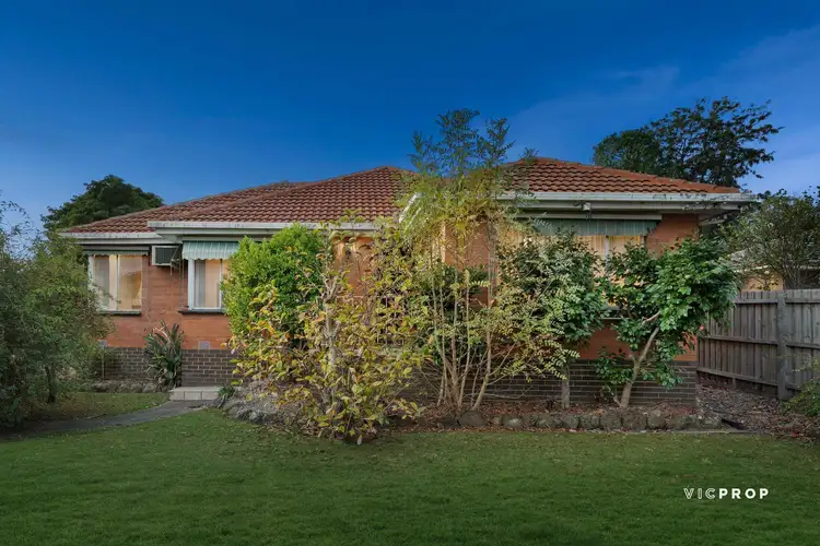 25 Moira Avenue, Ferntree Gully VIC 3156