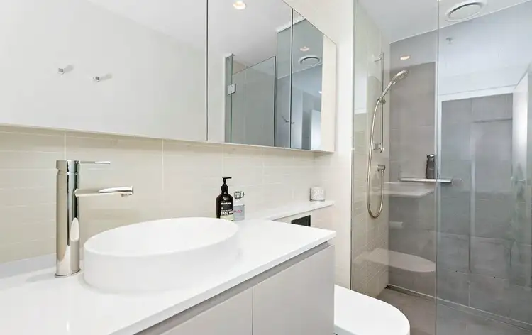 Fourth view of Homely apartment listing, 603/6 Acacia Place, Abbotsford VIC 3067