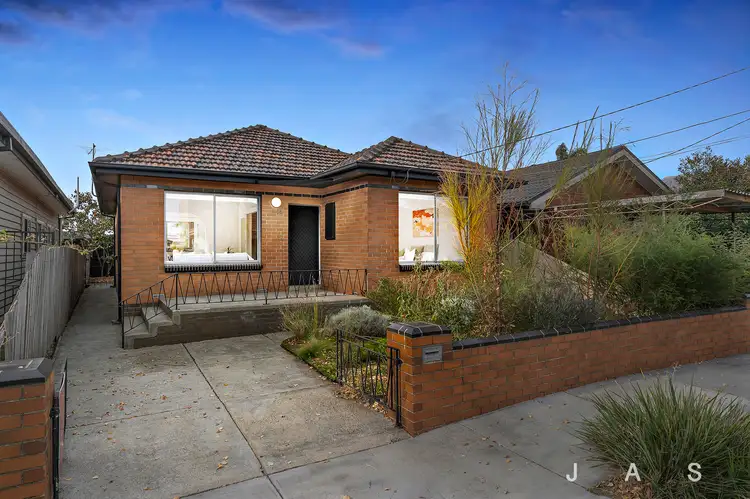 16 Maddock Street, Footscray VIC 3011