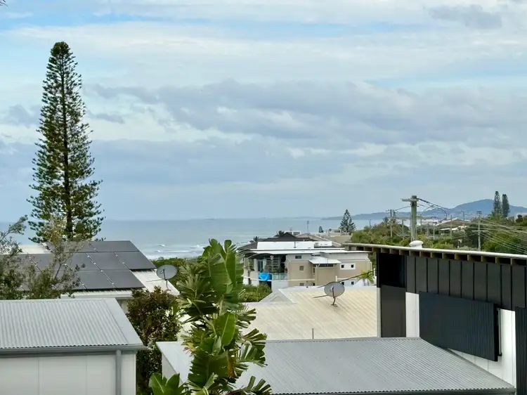 3/14 Sobraon Street, Sunrise Beach QLD 4567