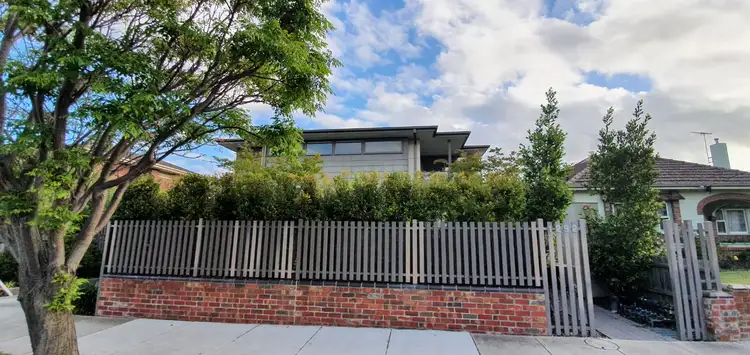 1/1292 Glenhuntly Road, Carnegie VIC 3163