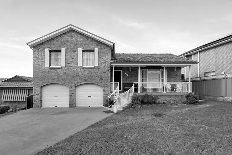 16 Corndew Crescent, Werrington Downs NSW 2747