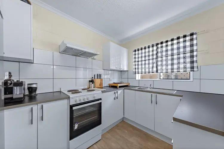 Second view of Homely unit listing, 30/3 Eshelby Drive, Cannonvale QLD 4802