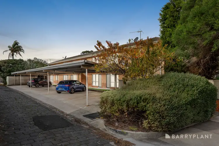 11/16 Station Street, Mentone VIC 3194