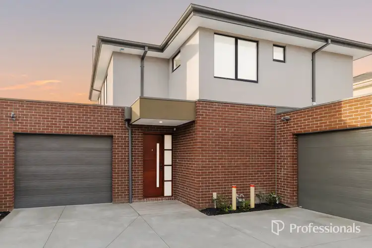 Main view of Homely house listing, 3/11 Bronte Avenue, Burwood VIC 3125