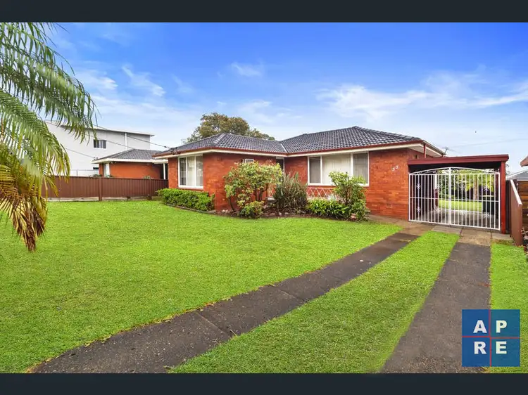 33 Benaud Street, Greystanes NSW 2145