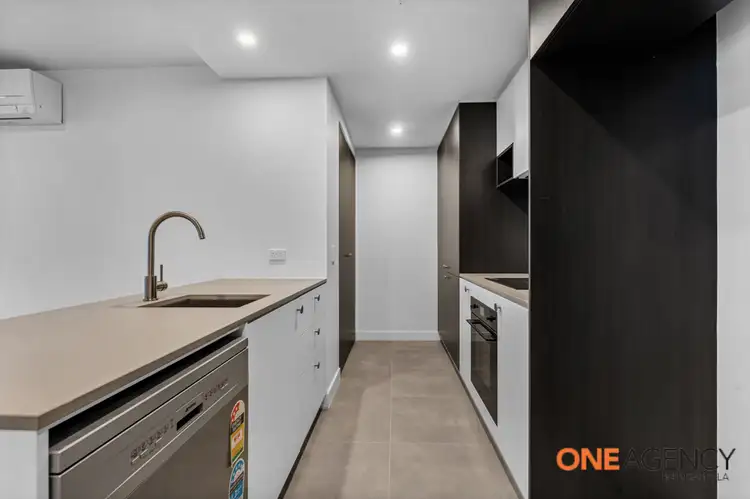 217/220 Melrose Drive, Phillip ACT 2606