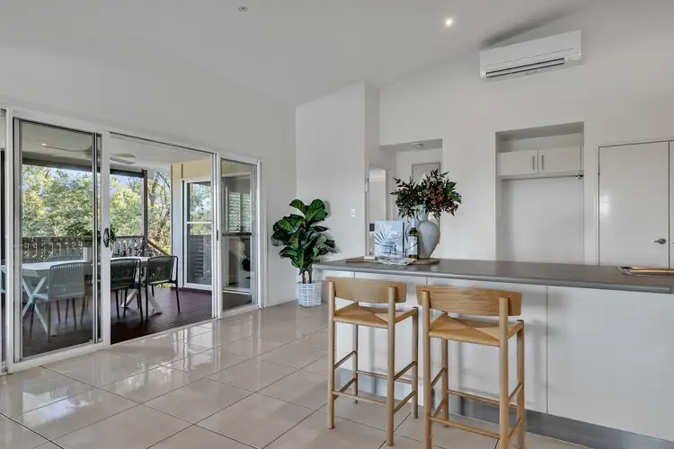 12 Bluegum Rise, Anstead QLD 4070
