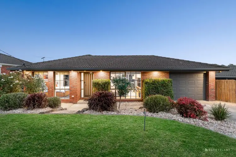 49 McGlynn Avenue, South Morang VIC 3752