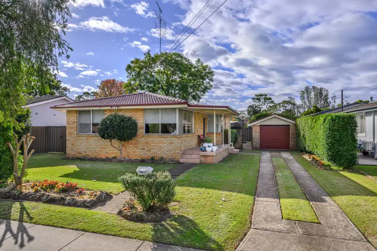 37 Gwandalan Street, Emu Plains NSW 2750