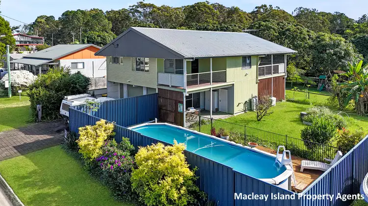 29 Udara Drive, Macleay Island QLD 4184