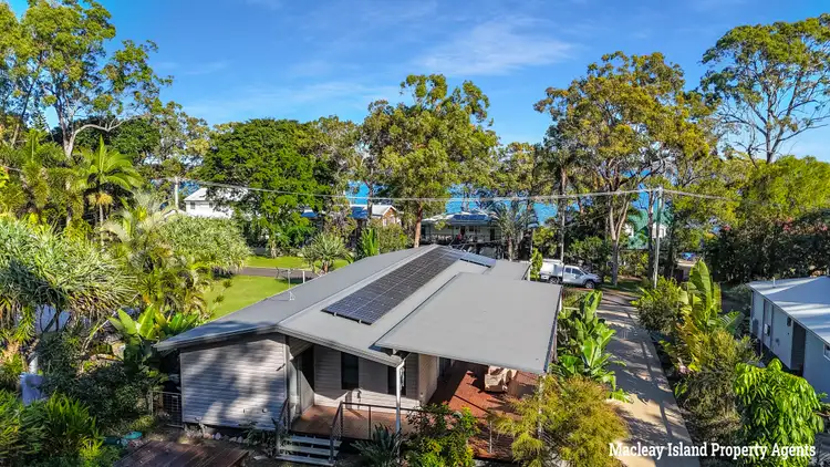 22 Coast Road, Macleay Island QLD 4184