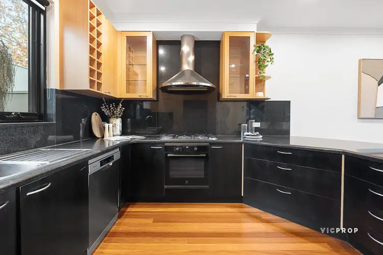 Fifth view of Homely townhouse listing, 1/127 Ormond Esplanade, Elwood VIC 3184