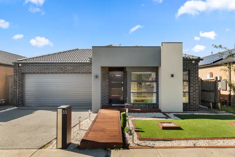 33 Squadron Road, Point Cook VIC 3030