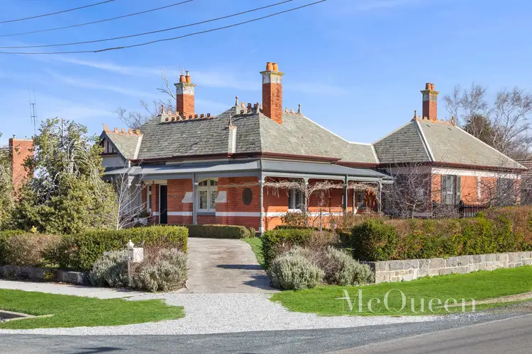 13 Langley Street