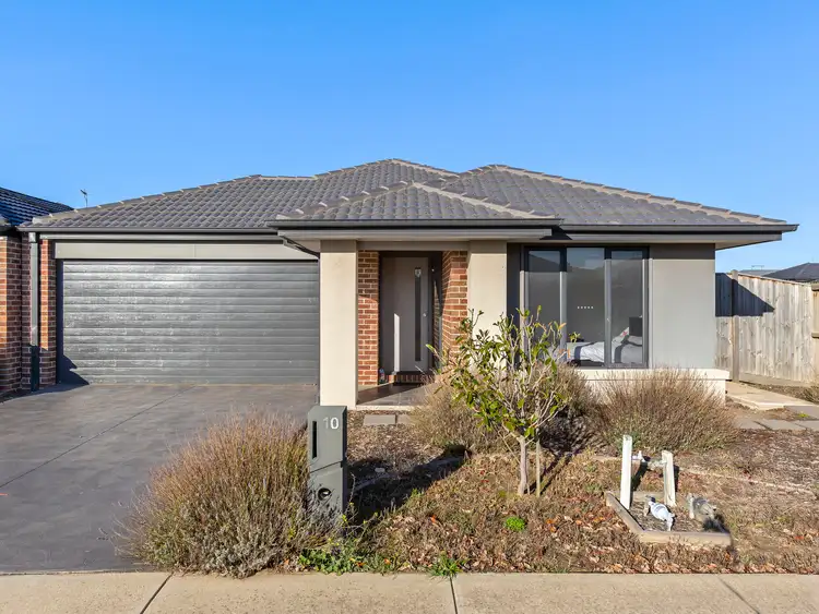 10 Amiable Parade, Armstrong Creek VIC 3217