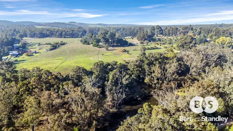 20 Thomas Road, Nannup WA 6275