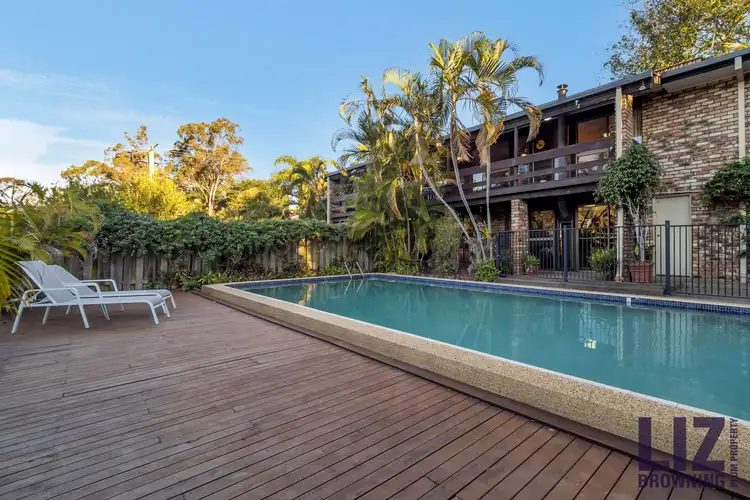4 Lex Street, Chapel Hill QLD 4069