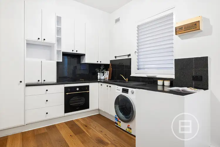 Sixth view of Homely apartment listing, 10/32 Queens Road, Melbourne VIC 3004