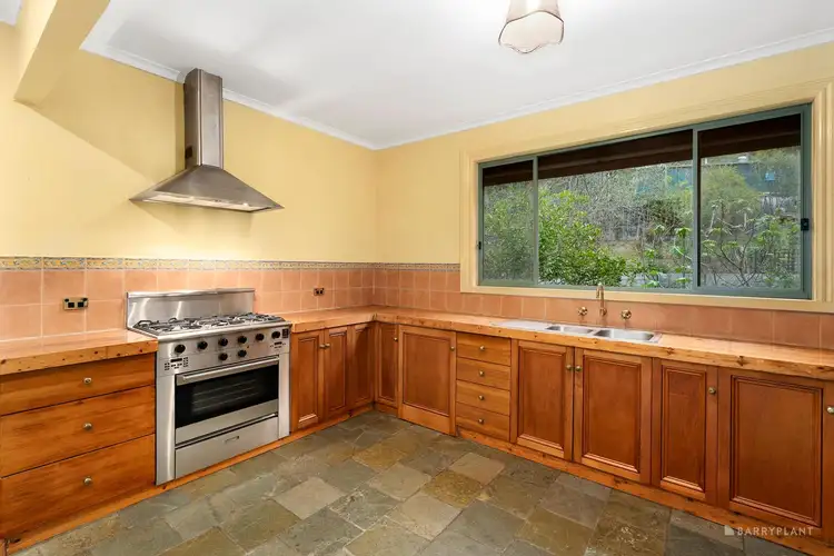 Fifth view of Homely house listing, 4 Steven Street, Hurstbridge VIC 3099