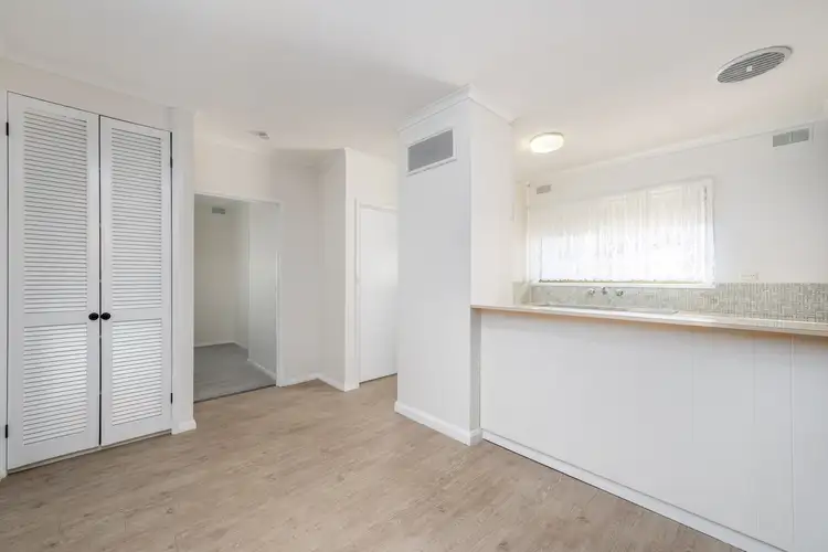 Fifth view of Homely unit listing, 4/23 Bowe Street, Shepparton VIC 3630