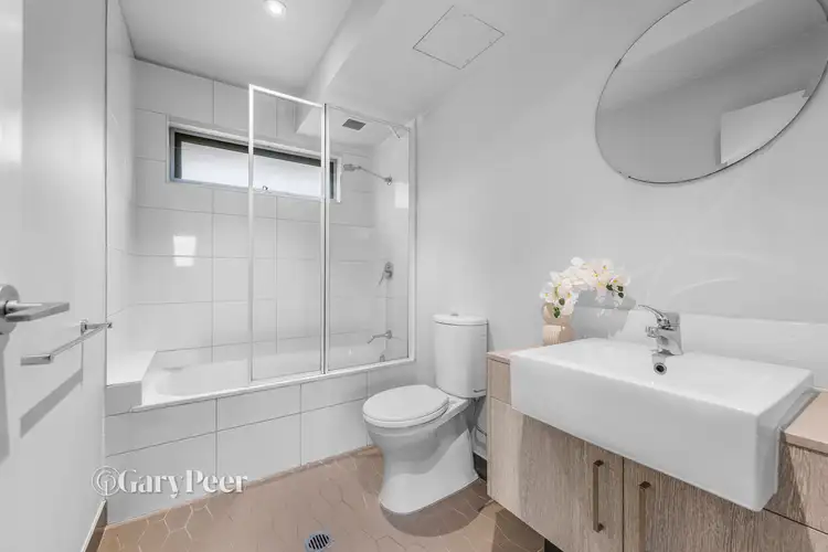 Third view of Homely apartment listing, 10/2 Dunoon Street, Murrumbeena VIC 3163