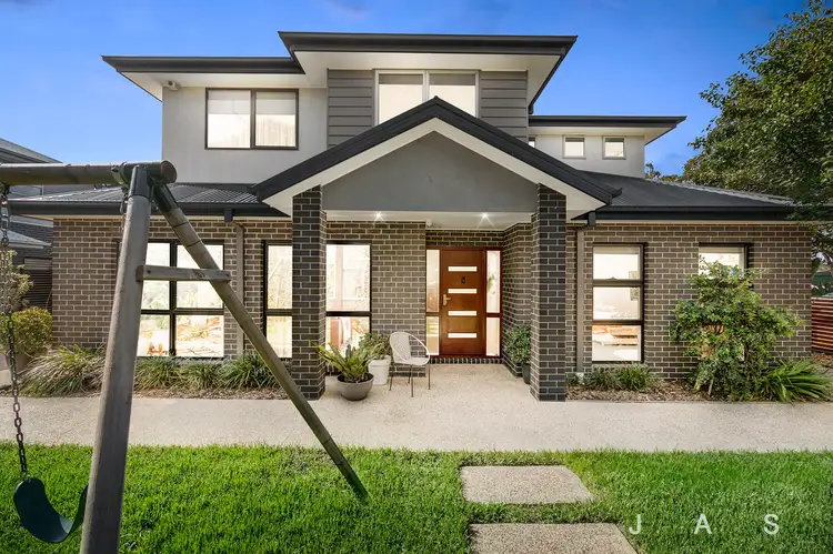 140 Blackshaws Road