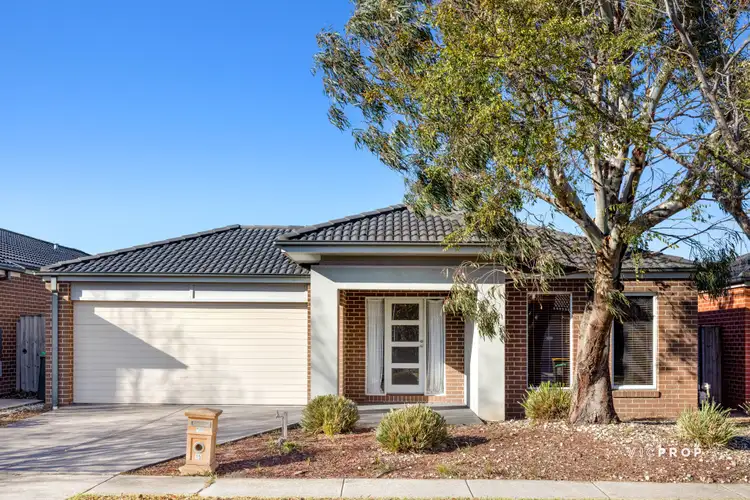 15 Casino Parade, Point Cook VIC 3030