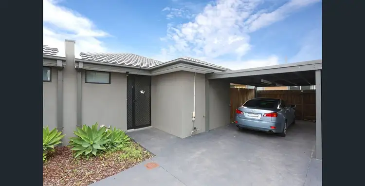 2/36 Oakes Avenue, Clayton South VIC 3169