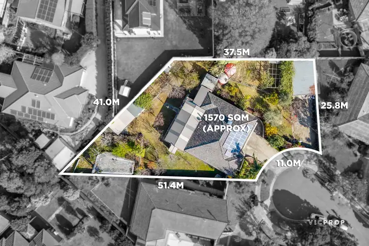 3 Hampton Court, Dandenong North VIC 3175