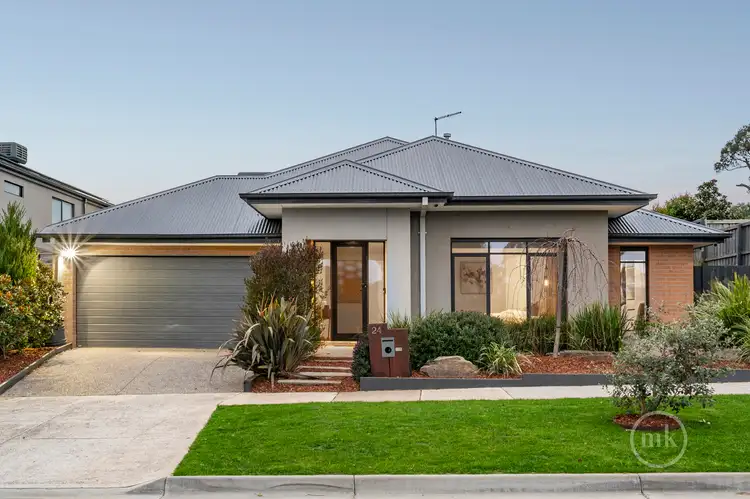 24 Tributary Circuit, Doreen VIC 3754