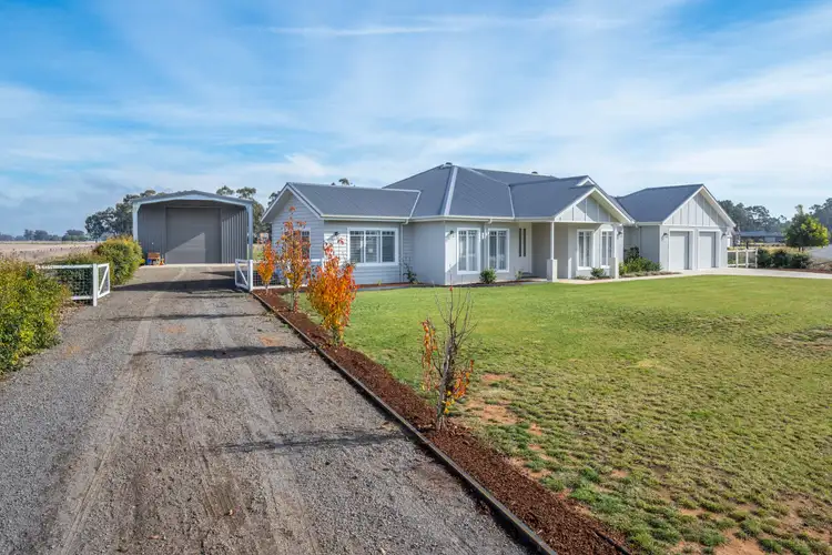 Fifth view of Homely house listing, 10 Meadow Drive, Toolamba VIC 3614