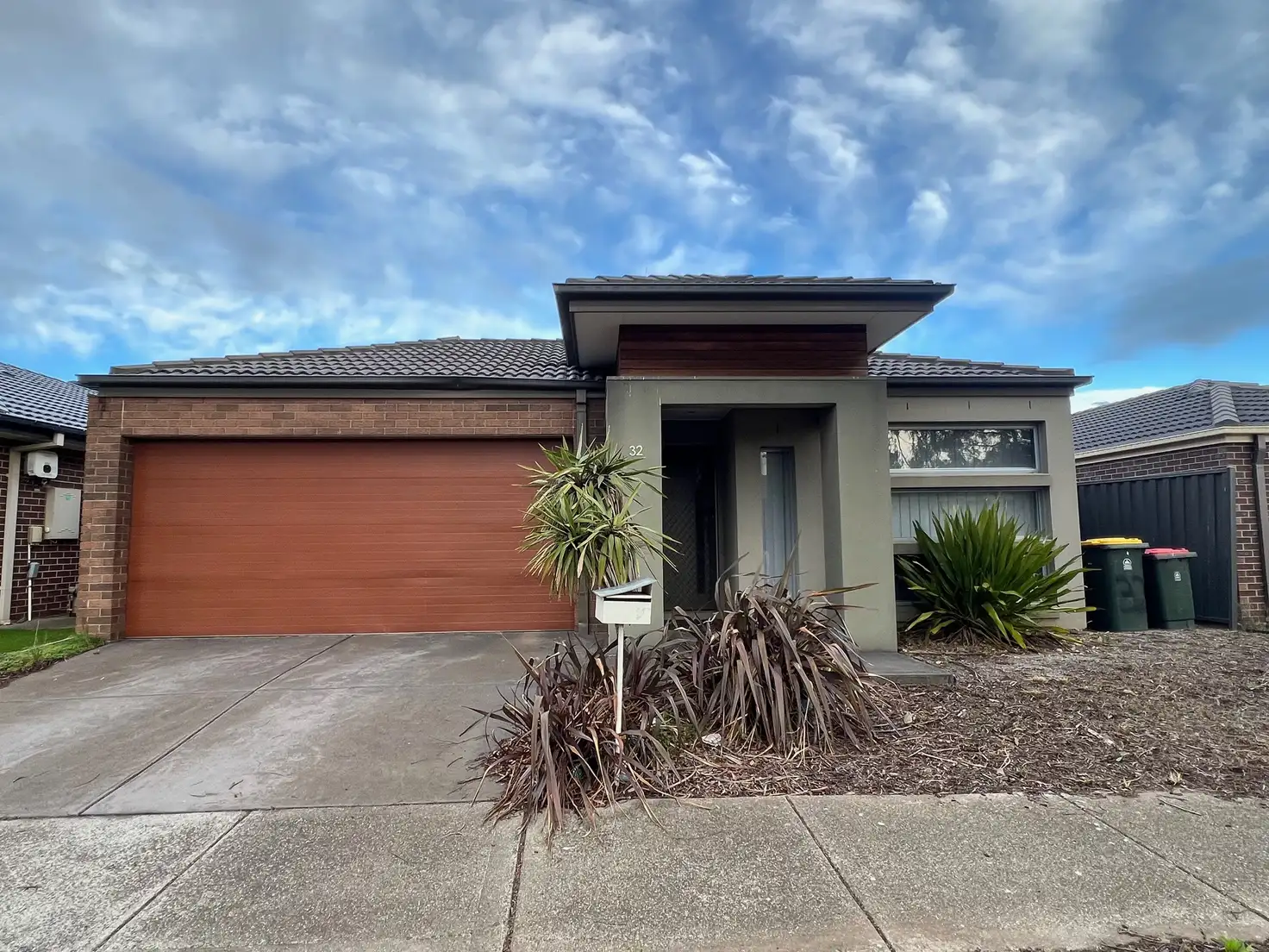 Main view of Homely house listing, 32 Weavers Street, Manor Lakes VIC 3024