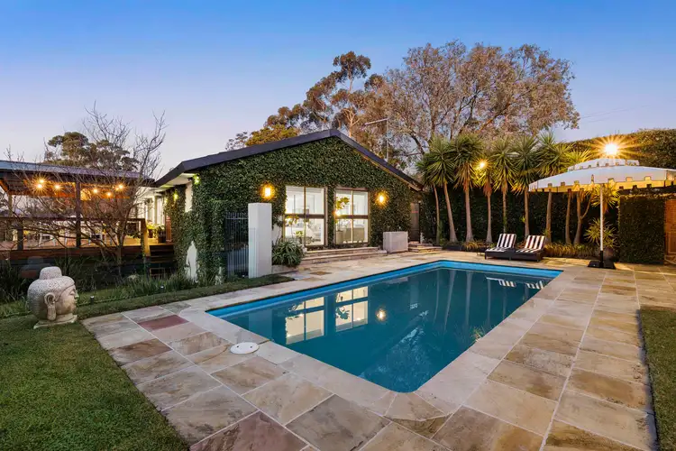 2 Hamersley Court, Mount Eliza VIC 3930