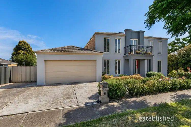 19 Moorgate Street, Point Cook VIC 3030
