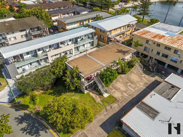 4/16 Leonard Avenue, Surfers Paradise QLD 4217