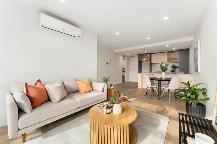 102/242 High Street, Windsor VIC 3181