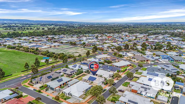 Second view of Homely house listing, 18 Glenelg Drive, Millbridge WA 6232