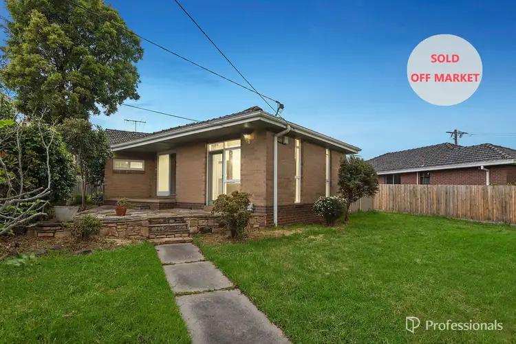 8 Stableford Avenue, Glen Waverley VIC 3150